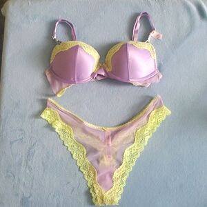 VICTORIA'S SECRET VERY SEXY Tease Push-Up Bra 32  Panty M , Set VS